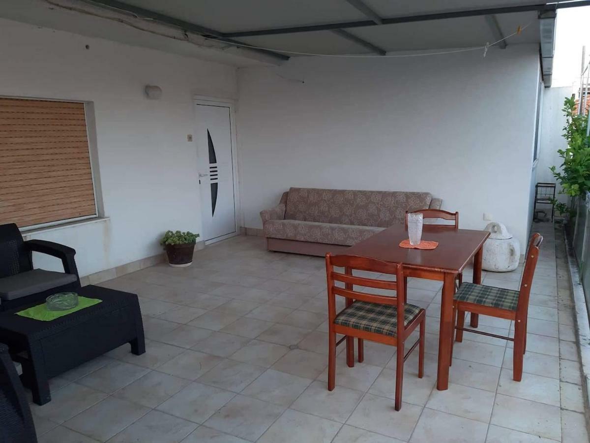 Apartman Lucija Трогир Экстерьер фото